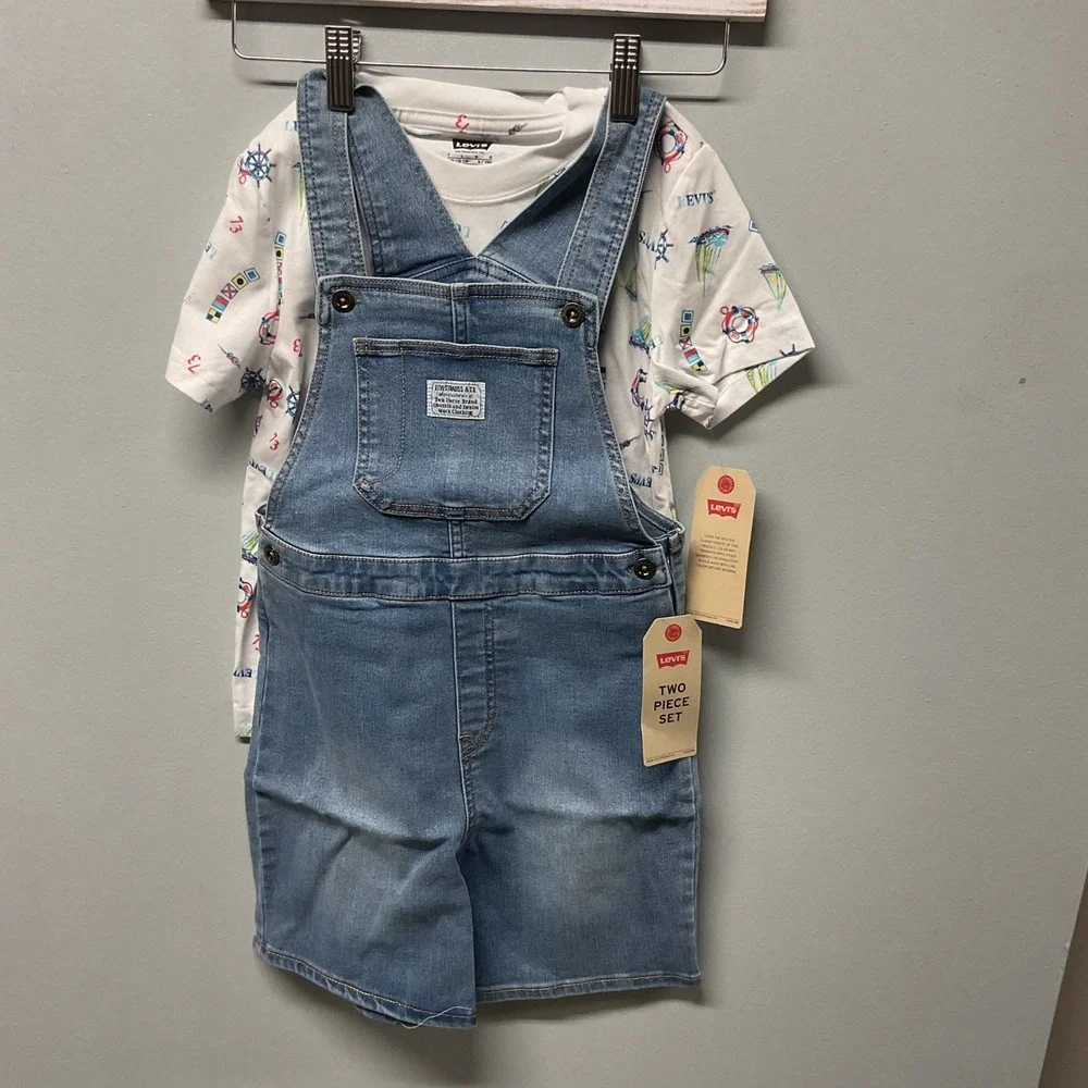2024 Levi's Kids 2 Piece‎ Set White Nautical Print T-Shirt Denim Overalls 6/7